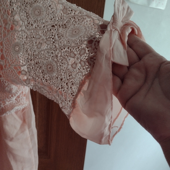 Top - Picture 4 of 6